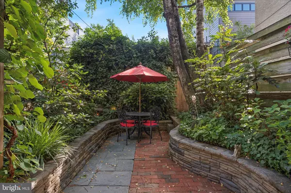 Philadelphia, PA 19146,1924 SOUTH ST
