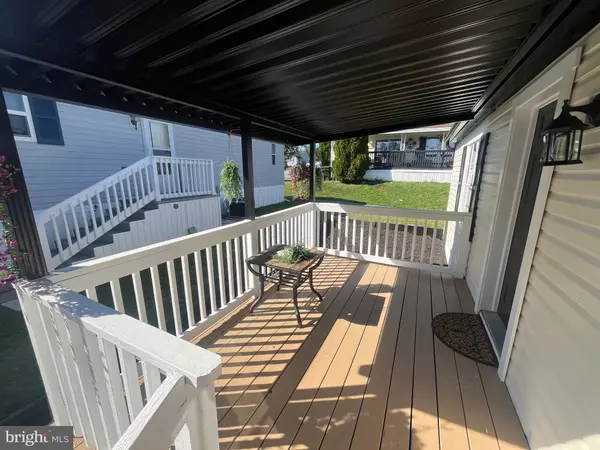 Lancaster, PA 17603,102 CLEARFIELD CT E