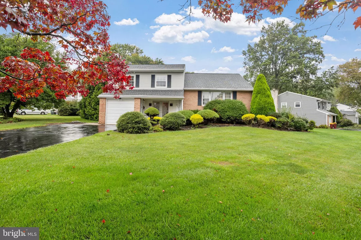 Southampton, PA 18966,215 SURREY RD