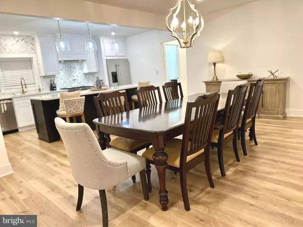 Glassboro, NJ 08028,120 PEACE LN