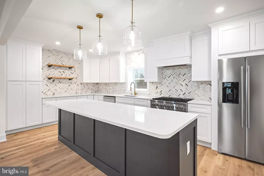 120 PEACE LN, Glassboro, NJ 08028