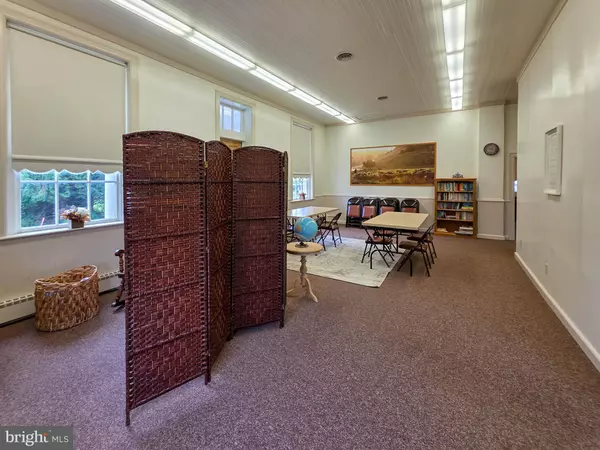 Greencastle, PA 17225,171 EAST AVENUE