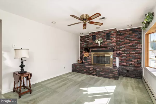 Bordentown, NJ 08505,254 WARD AVE