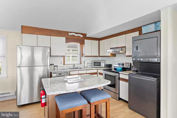 Long Beach Township, NJ 08008,123 HERBERT AVE