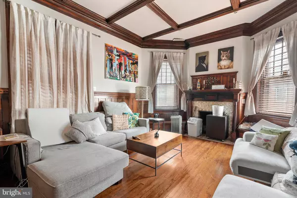 Philadelphia, PA 19102,1524 PINE ST #3