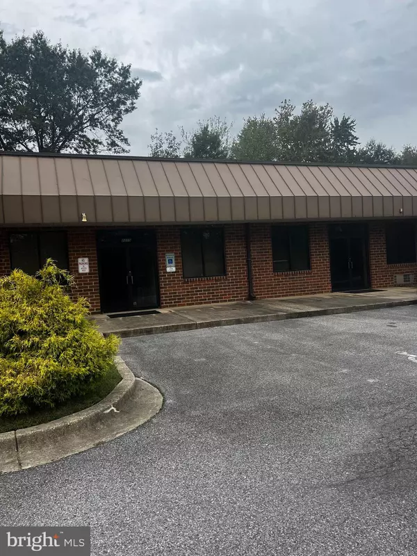 Waldorf, MD 20601,2215 PINEFIELD STATION RD #A AND B