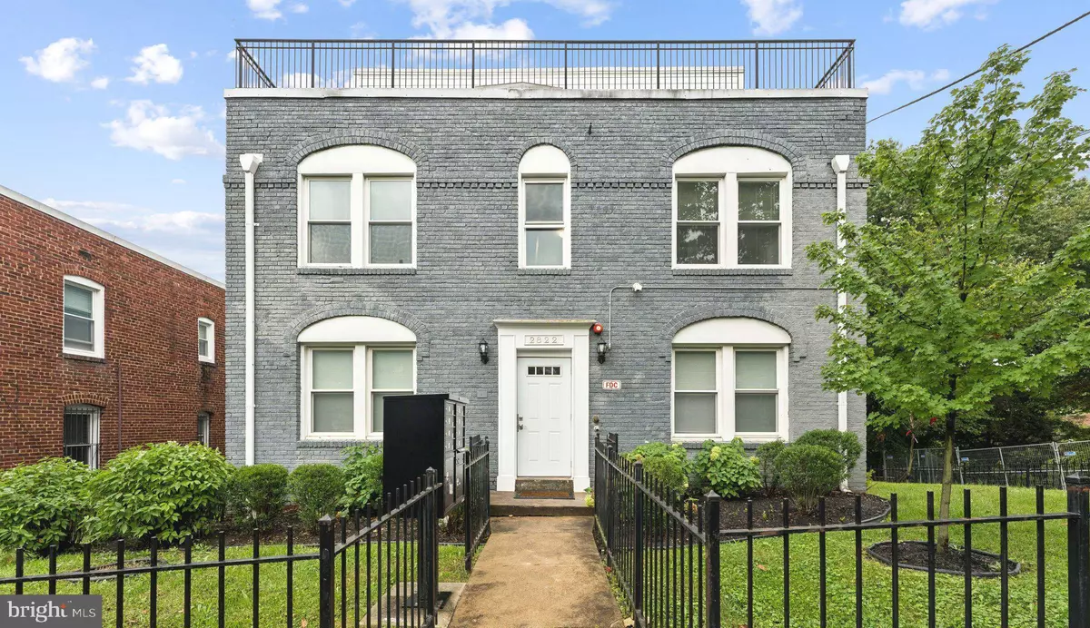 Washington, DC 20020,2822 28TH ST SE