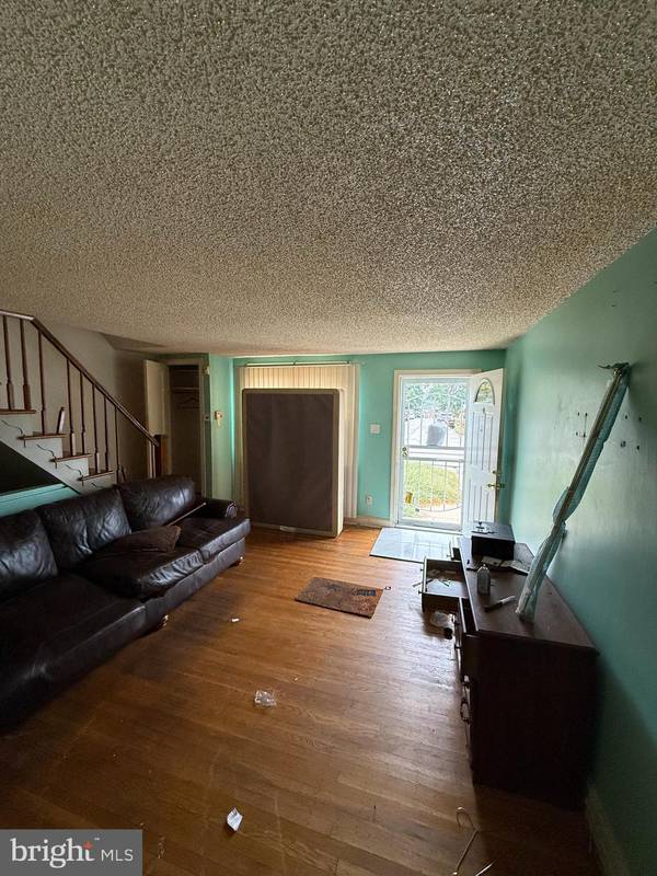 Philadelphia, PA 19151,7650 SHERWOOD RD