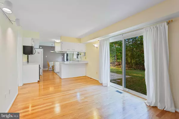 12210 VALERIE LN, Laurel, MD 20708