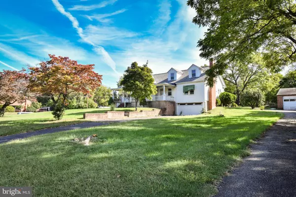 Alexandria, VA 22312,3905 BRADDOCK RD