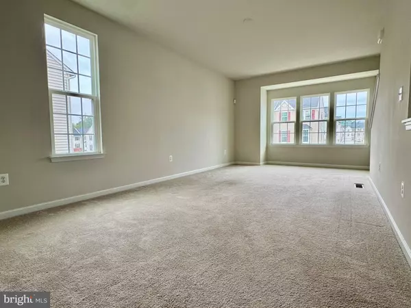 Fredericksburg, VA 22405,509 ROLLING VALLEY DR