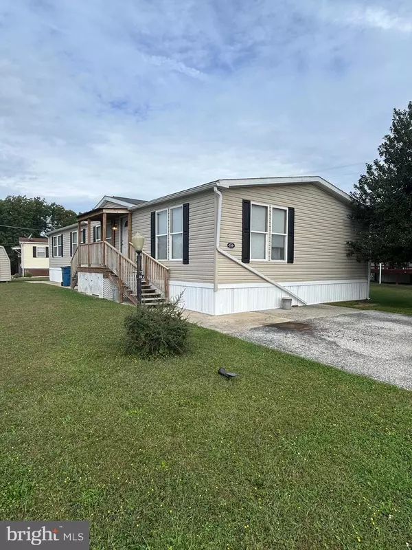 York, PA 17408,216 COUNTRY RIDGE DR