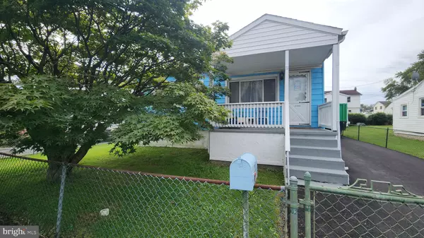 11 HONEYCOMB RD, Baltimore, MD 21220