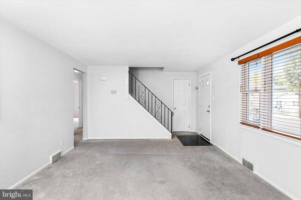 Hamilton, NJ 08619,81 THIRD AVE