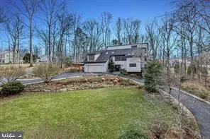 Vienna, VA 22181,10227 LAWYERS RD