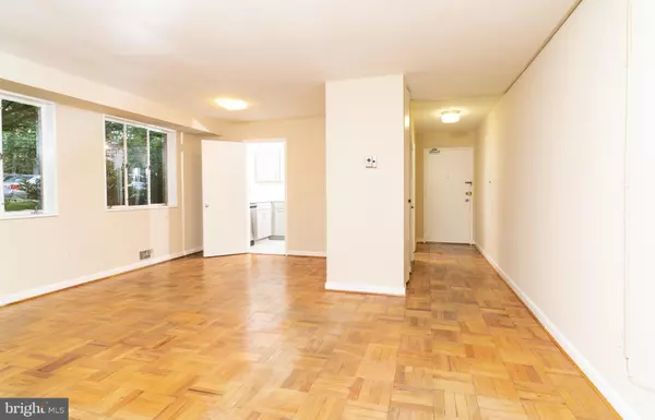 Bethesda, MD 20814,10500 MONTROSE AVE #M4