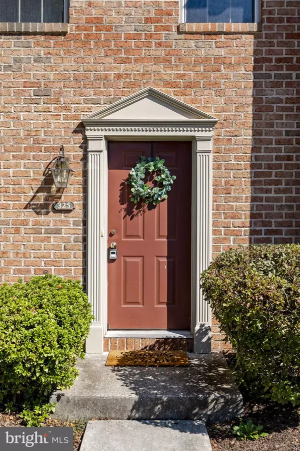 Mechanicsburg, PA 17055,325 STONEHEDGE LANE