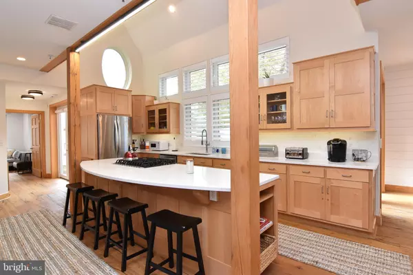 Rehoboth Beach, DE 19971,82 SUSSEX ST