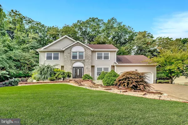 East Brunswick, NJ 08816,8 CHRISTIAN DR