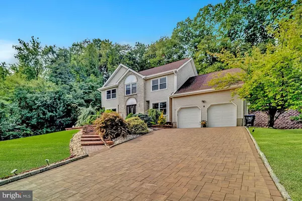 East Brunswick, NJ 08816,8 CHRISTIAN DR