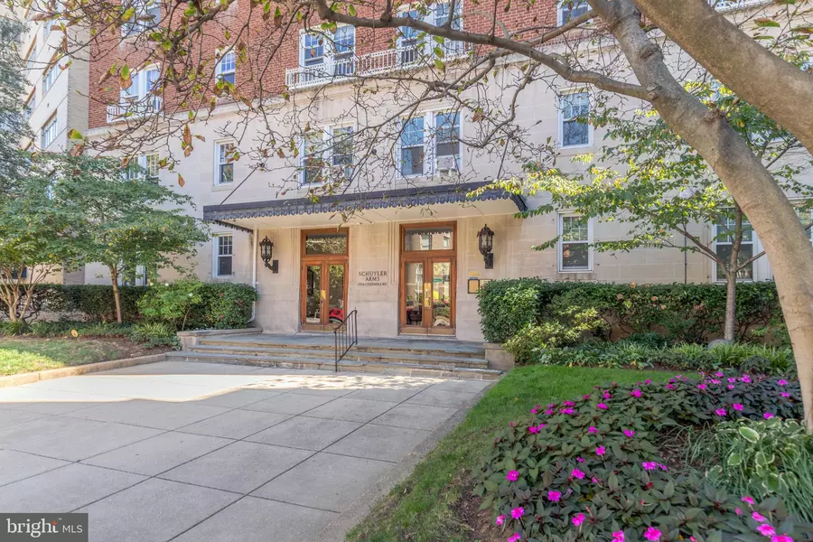 1954 COLUMBIA RD NW #201, Washington, DC 20009