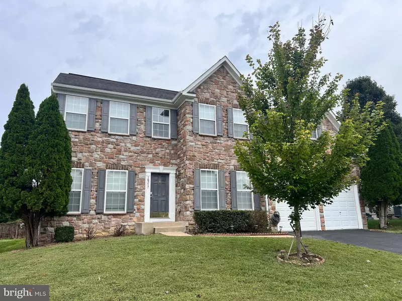 16317 EAGLE FLIGHT CIR, Woodbridge, VA 22191