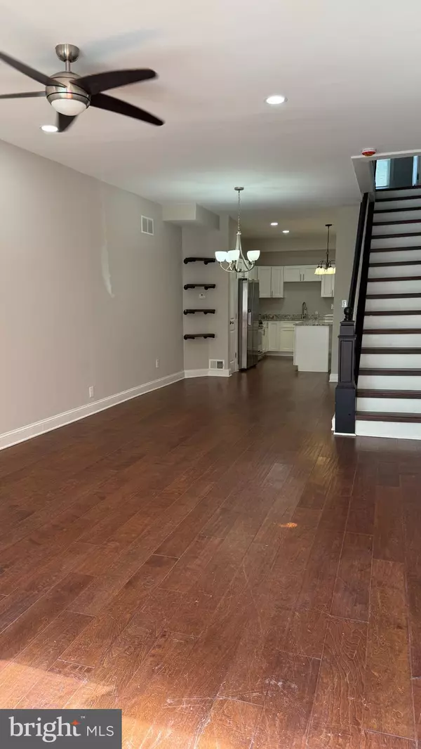 Baltimore, MD 21224,3412 E PRATT ST E