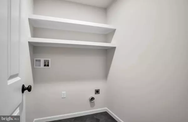 Annville, PA 17003,113 BEECH TREE CT