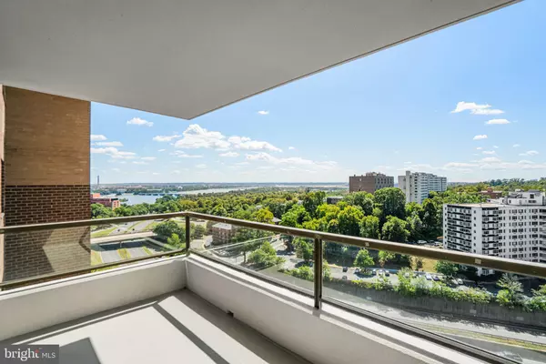 Arlington, VA 22209,1600 N OAK ST #1521