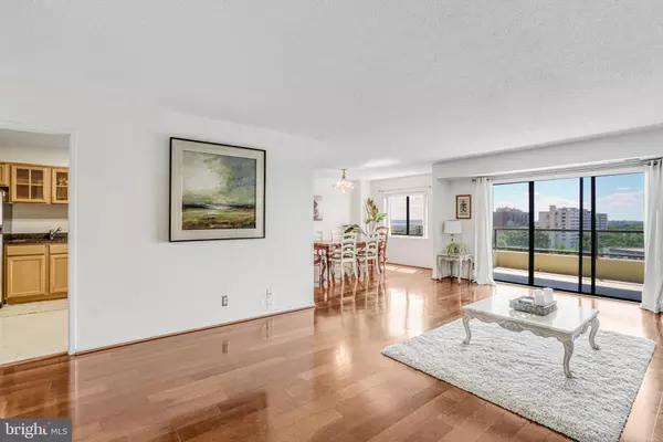 Arlington, VA 22209,1600 N OAK ST #1521