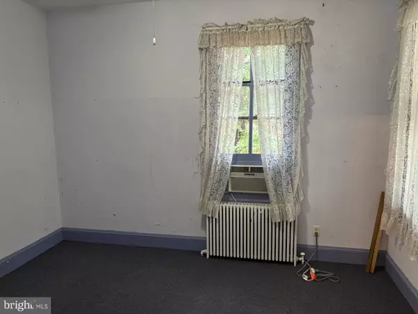 Annapolis, MD 21401,10 ANNAPOLIS ST