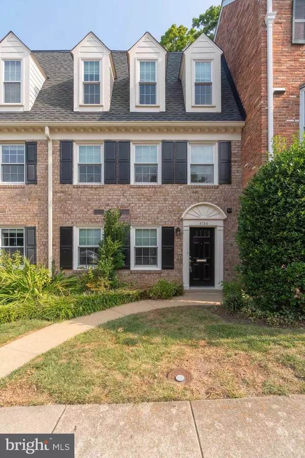 Mclean, VA 22101,6754 TOWNE LANE RD