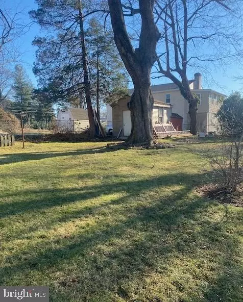 Elkins Park, PA 19027,371 CADWALADER AVE #B