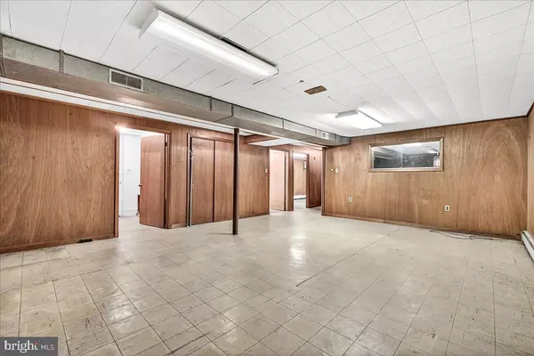 Burtonsville, MD 20866,2704 SPENCERVILLE RD