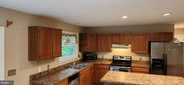 Waldorf, MD 20601,4732 SHADY HILL LN