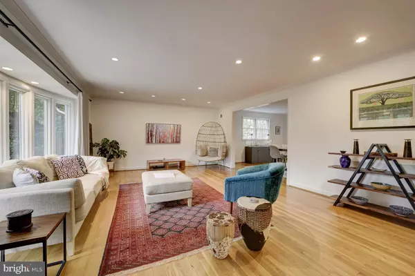 Washington, DC 20008,2824 ELLICOTT ST NW