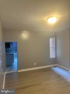 Baltimore, MD 21205,702 N KENWOOD AVE