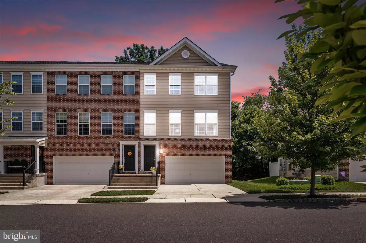 Burlington, NJ 08016,41 CREEKSIDE WAY