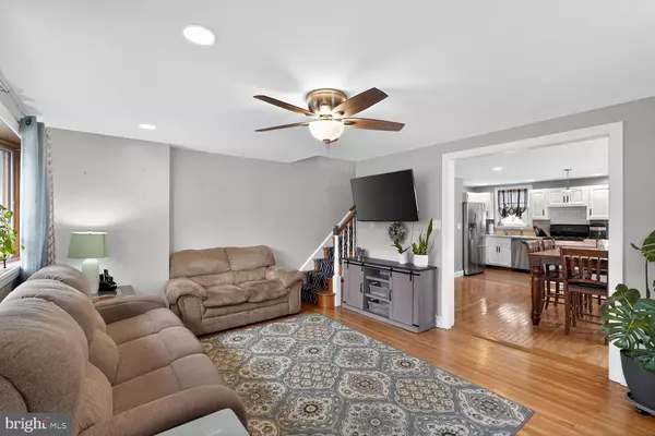 Ridley Park, PA 19078,431 E RODGERS ST