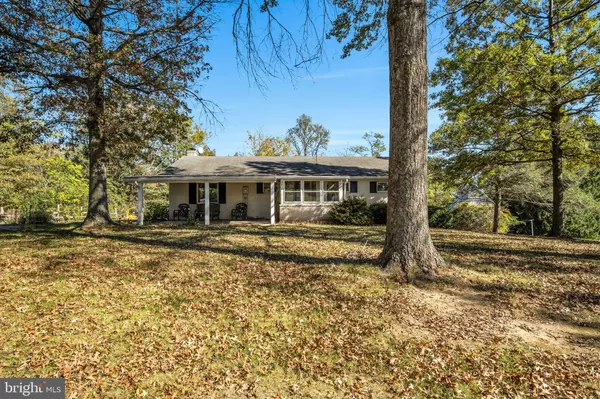 111 CLAY HILL RD, Newburg, PA 17240