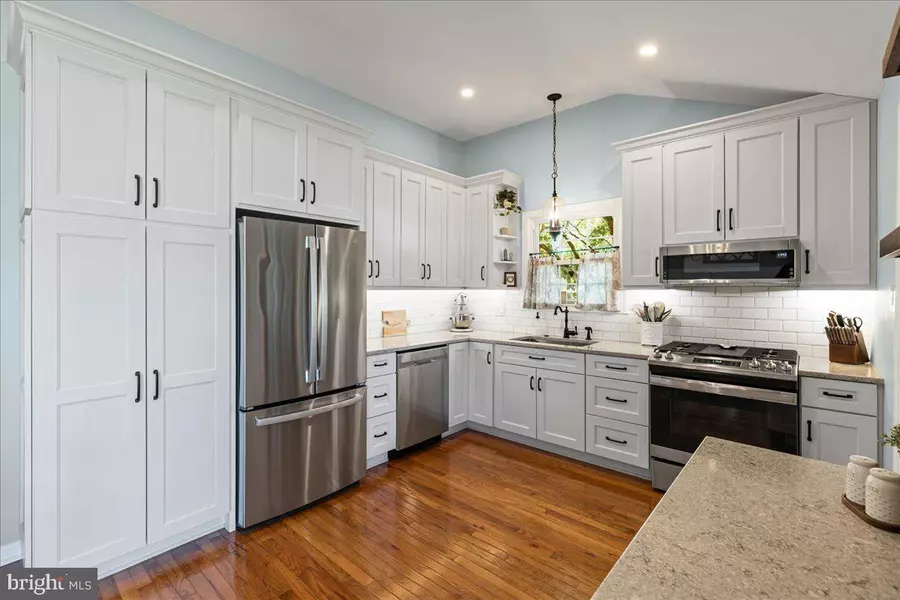 52 PLEASANT VALLEY, West Deptford, NJ 08096