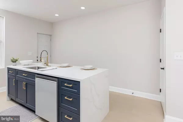 Baltimore, MD 21224,117 S BOULDIN ST