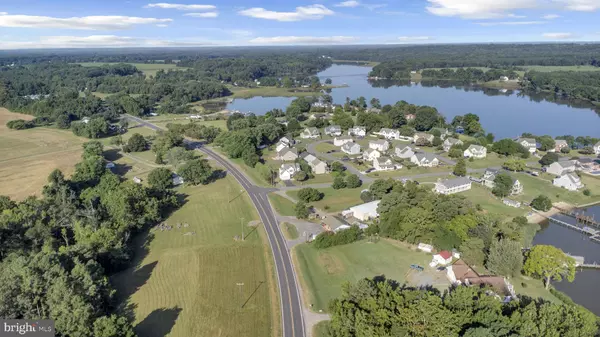 Colonial Beach, VA 22443,15 SHELLFIELD LN