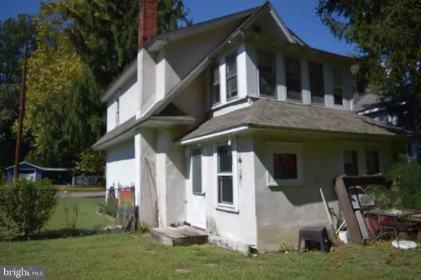 Pennsville, NJ 08070,4 HAZEL AVE