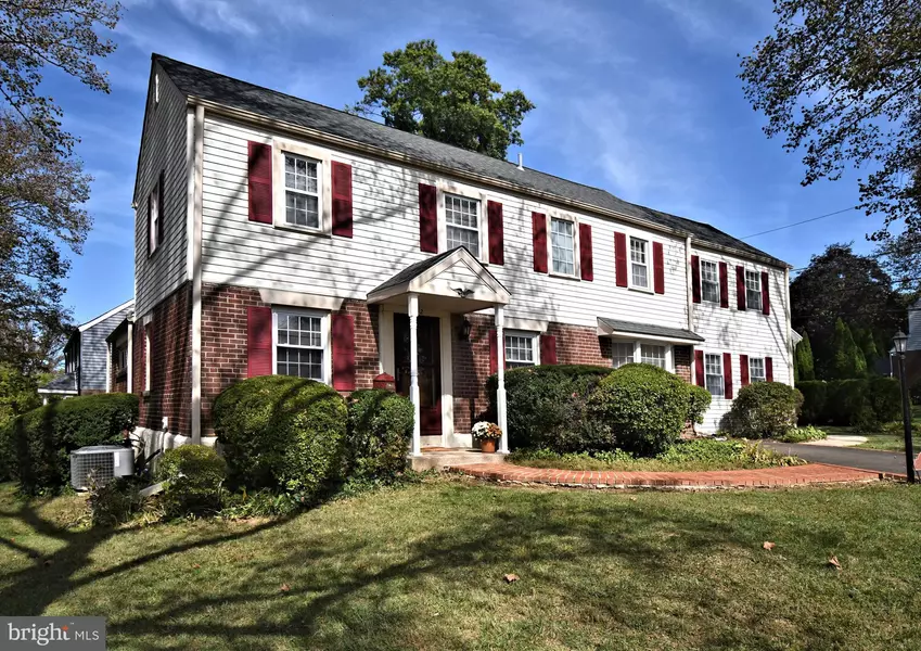 442 ORELAND MILL RD, Oreland, PA 19075