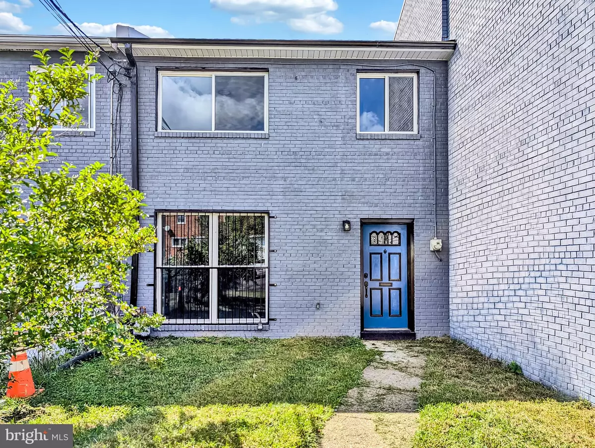 Washington, DC 20018,2240 15TH ST NE