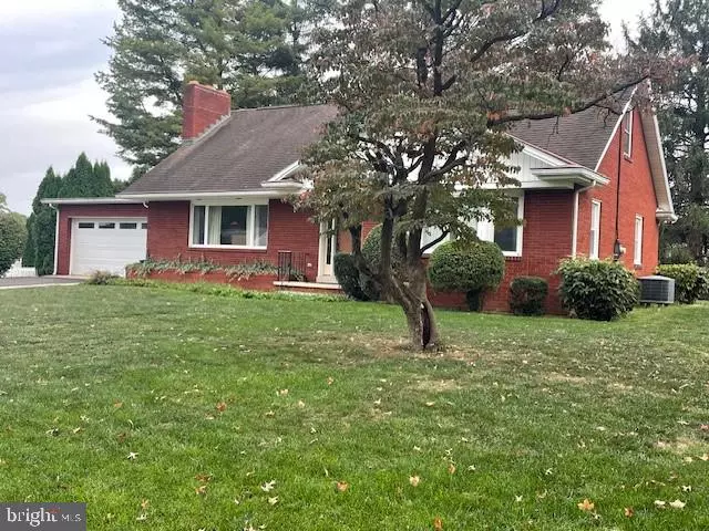 Lebanon, PA 17042,1510 POPLAR ST