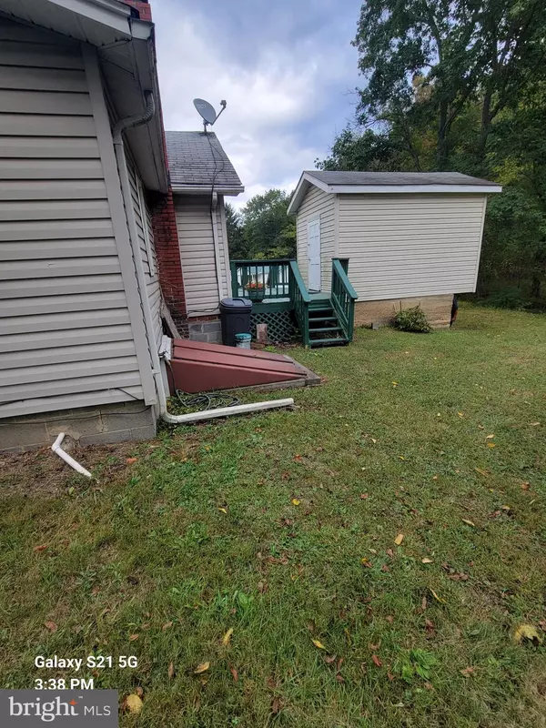 Augusta, WV 26704,16385 NORTHWESTERN PIKE