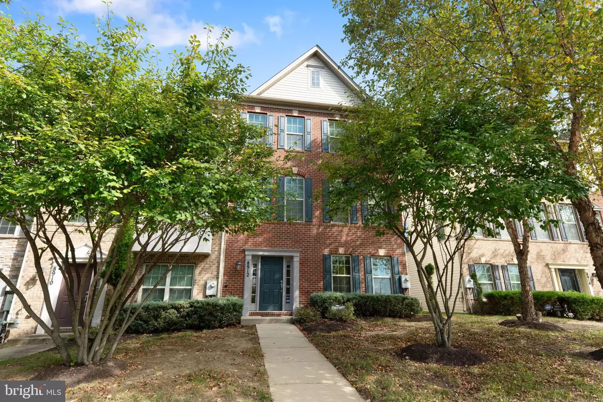 Lanham, MD 20706,8912 TOWER PL