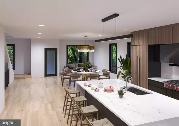 Arlington, VA 22201,818 N EDGEWOOD ST